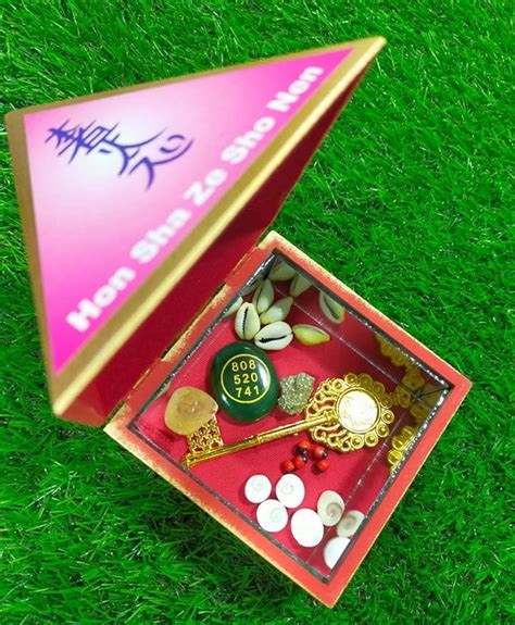 Buy Shivalaya Gems Crystal Wooden Fengshui Wish Box with Reiki Symbol ...