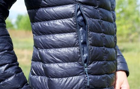 Mountain Hardwear Ghost Whisperer/2 Review: Ultralight Down Jacket ...