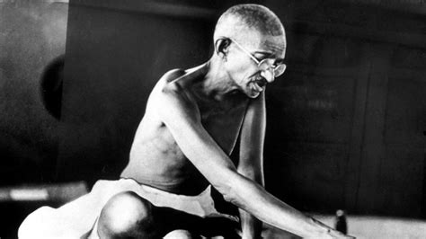 Remembering Gandhi: Tributes, commemorations and political jostling to ...
