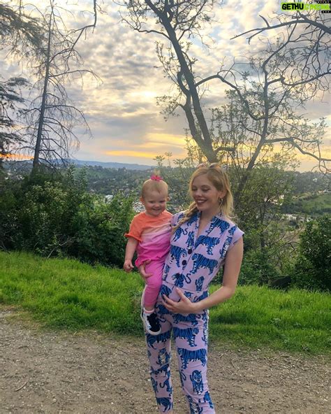 Dreama Walker | Gethu Cinema