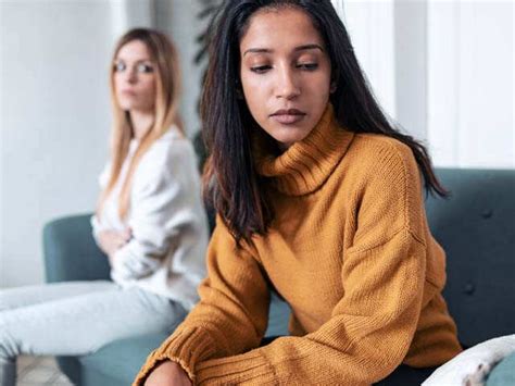 How To Let Go & Move On From A Friendship Breakup | Femina.in