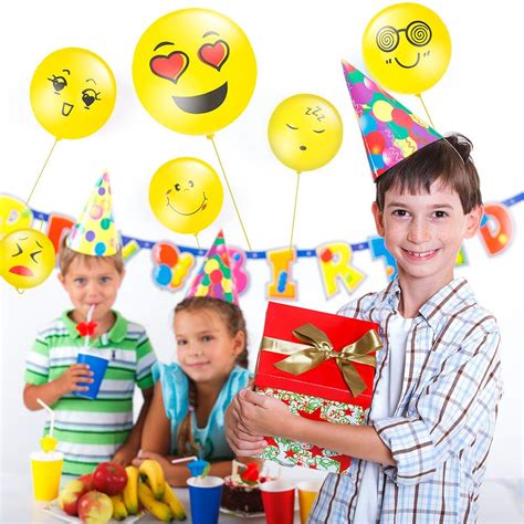 Party Propz 100Pcs 12" Emoji Balloons Smiley Face Expression Latex ...