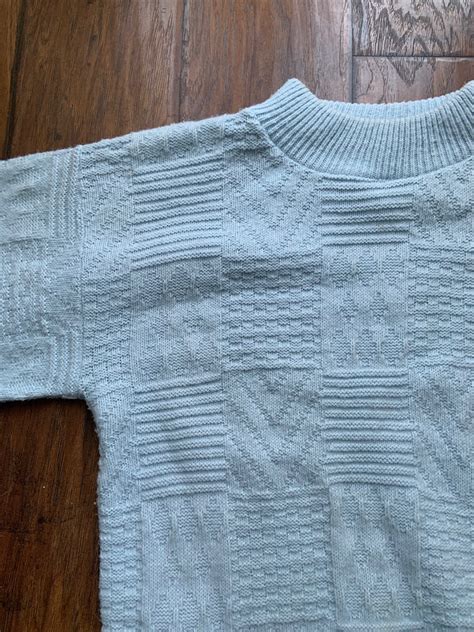 80’s Vintage Spunky Pastel Baby Blue Sweater - Gem