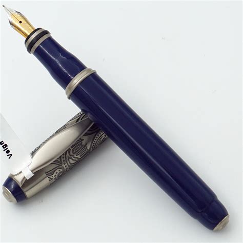 Vsign SB Dark Blue Color Body With Silver Color Designed Cap Medium Nib ...