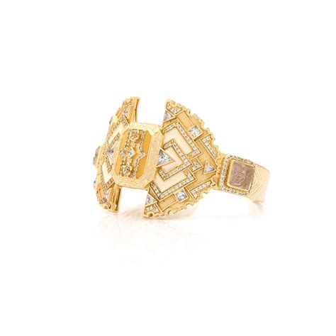 Amelia Cuff by JJV by JJ Valaya – Aulerth