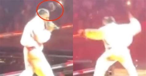 ¿Team Bad Bunny? Rauw Alejandro es golpeado por el celular de un fan