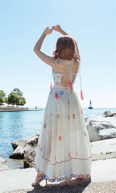 Raas | Indian Clothing Store for Premium Indian Clothes USA | Quick ...