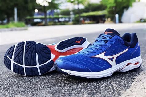 阿迪达斯logo图片 的图像结果