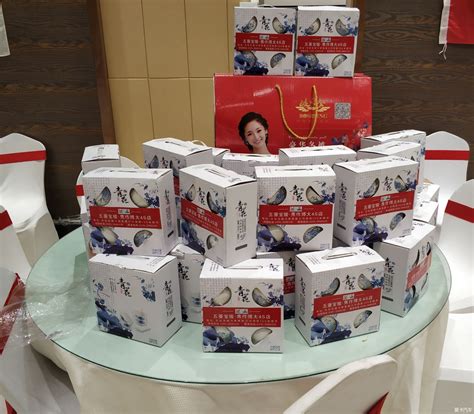 出嫁礼物怎么摆放最新素材