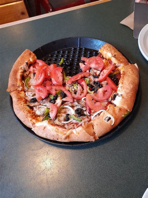 Woodstock's Pizza - San Luis Obispo California Restaurant - HappyCow