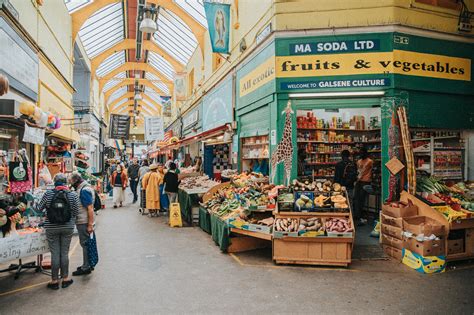 Food Market in England 的图像结果