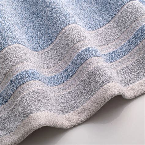 100% Luxury Cotton Bath Towel - Pure Indulgence