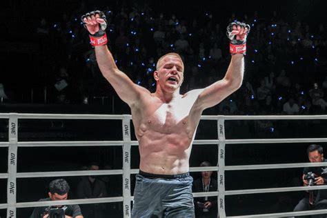 4 हथियार जिन्होंने इवान पारशिकोव को ONE Friday Fights में उभरता हुआ MMA ...