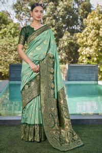 Buy Sariya Woven Kanjivaram Jacquard, Silk Blend Light Green Sarees ...