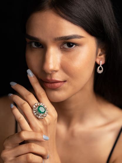 Emerald Rose Ring – Gehna Jewellers