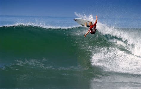 Trestles Beach in San Clemente, CA - California Beaches