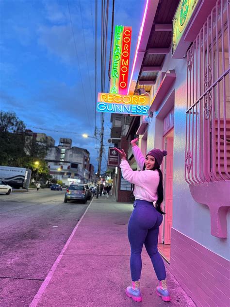 👑YEN_LACHINA👑 (@yenlachinaa) | TikTok