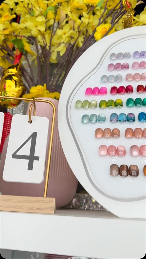 Luxx Nails Bar | Exciting news! Luxx Nail Bar now offers eyelash extensions to elevate your ...