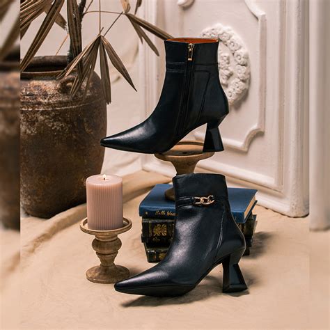 Saint Madelyn Black Leather Front Zipper Pointed Toe Heel Boots ...