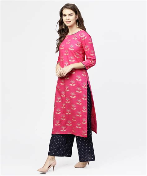 Pink 3/4th sleeve cotton printed kurta with black printed ankle length ...