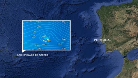 Researchers claim it is an ancient pyramid - an underwater anomaly near ...
