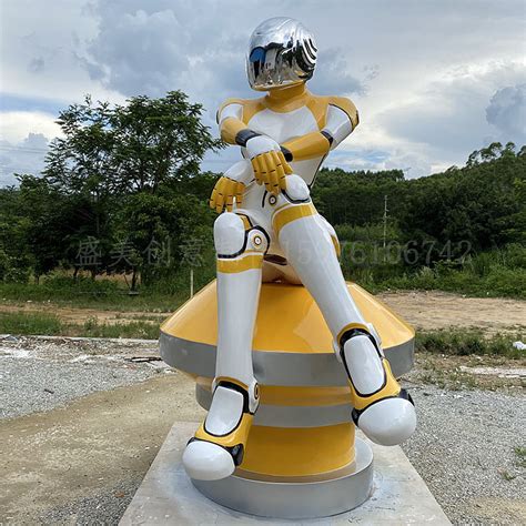 玻璃钢机器人雕塑科技展会商场面罩太空人物工艺品摆件_盛美景观雕塑厂-站酷ZCOOL