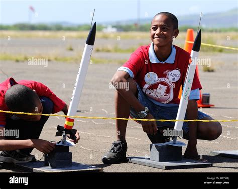 Pearl harbor elementary school hi-res stock photography and images - Alamy