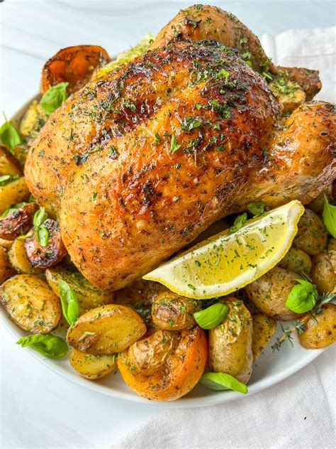 Easiest Whole Roasted Garlic Lemon Chicken and Potatoes - The Modern Nonna