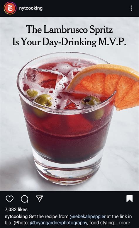 Pretty sure that's an Old Spanish : r/30ROCK