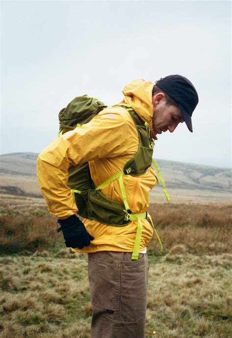 Osprey Talon Velocity 20 - Matcha Green / Lemongrass – Outsiders Store UK