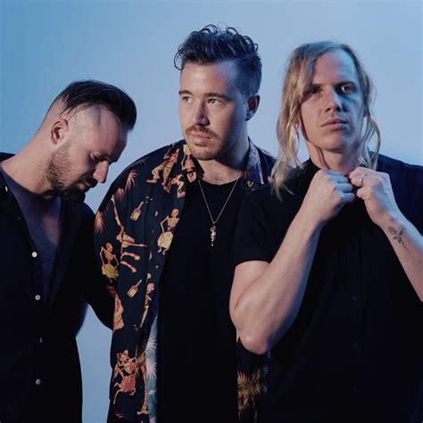 Rufus Du Sol – Red Carpet VIP