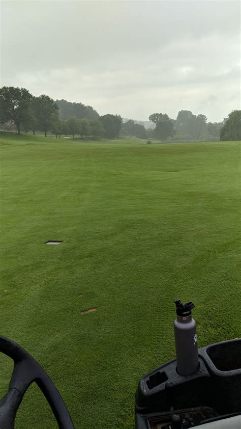 Dreary day to groom bunkers at Glenmoor Country Club, OH : r/golf