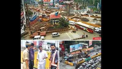 Vyttila service roads to be spruced up | Kochi News - Times of India