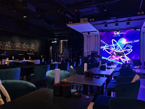 LÈ LIVE HOUSE, Kuala Lumpur - Restaurant Reviews, Phone Number & Photos ...