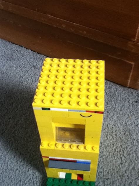 Lego Candy Dispenser Tutorial 的图像结果
