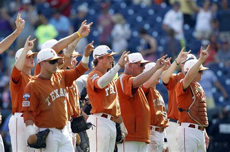 Texas Longhorns baseball begins season with 2-1 series win over UNLV ...