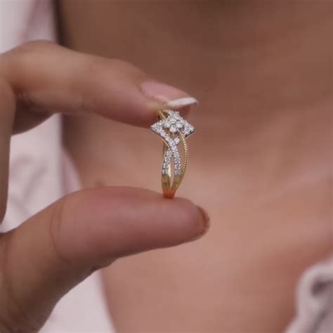 Buy Gold Sparkling Rhapsody Lab Diamond Ring at Best Price – GIVA Jewellery