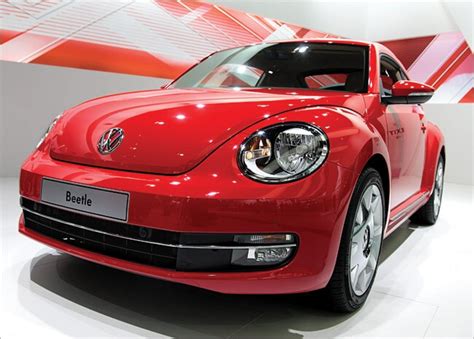 Auto Expo 2012: Volkswagen stuns with its Blue tech XL1 super efficient ...