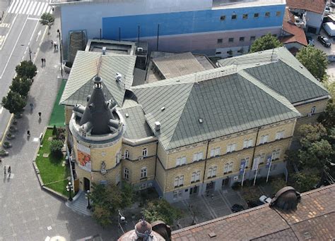 MUP: Prekršajna prijava protiv muškarca koji je razbio staklo na zgradi ...