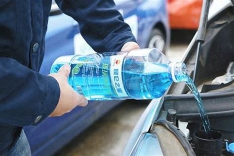 【玻璃水品牌推荐】哪个牌子更值得买？【图】_汽车消费网