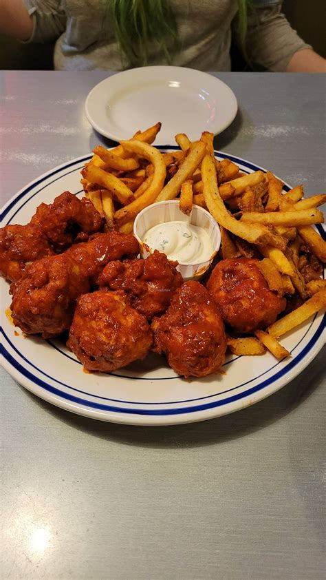 Comet Cafe - Milwaukee Wisconsin Restaurant - HappyCow