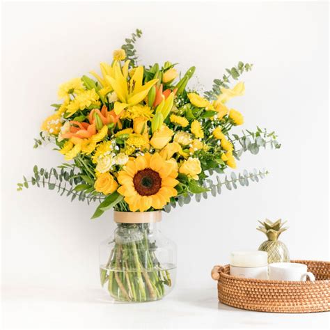 The Flora - Online delivery Flowers & Artisanal Bouquets in Bangalore