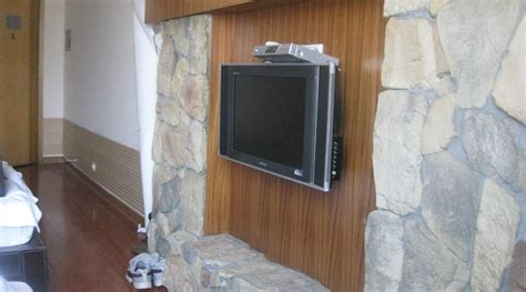 HOME INN YIWU INTERNATIONAL COMMERCIAL CITY JINMAO BUILDING - Motel ...