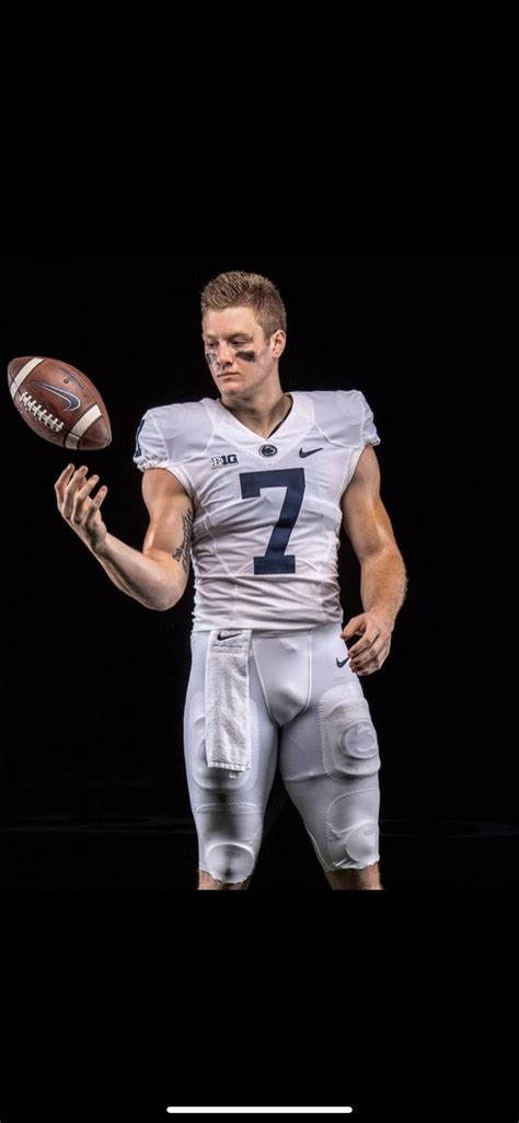 NFL Bulging 的图像结果