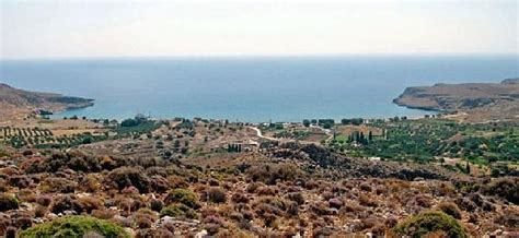 STELLA'S TRADITIONAL INN (Kato Zakros, Crete) - Apartment Reviews ...