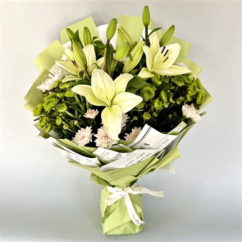 Lille & Daisy Bunch - DP Saini Florist & Baker's