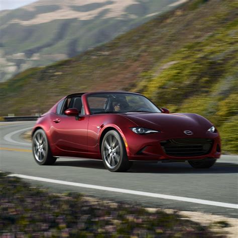 2025 Ford Mustang Mach-E vs. 2025 Tesla Model Y: Which One Is Right for ...