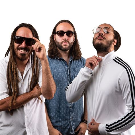 Hat Trick LIVE at Zeppes Tavern, Zeppe's Tavern FL, Naples, 20 August ...