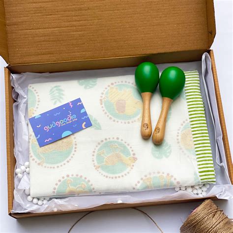 Gudgoodie Baby Gift Set Muslin Dohar and Maracas- Jungle Safari – The ...