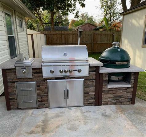 Kamado Joe Outdoor Kitchen: How to Build & 4 Impressive Tips
